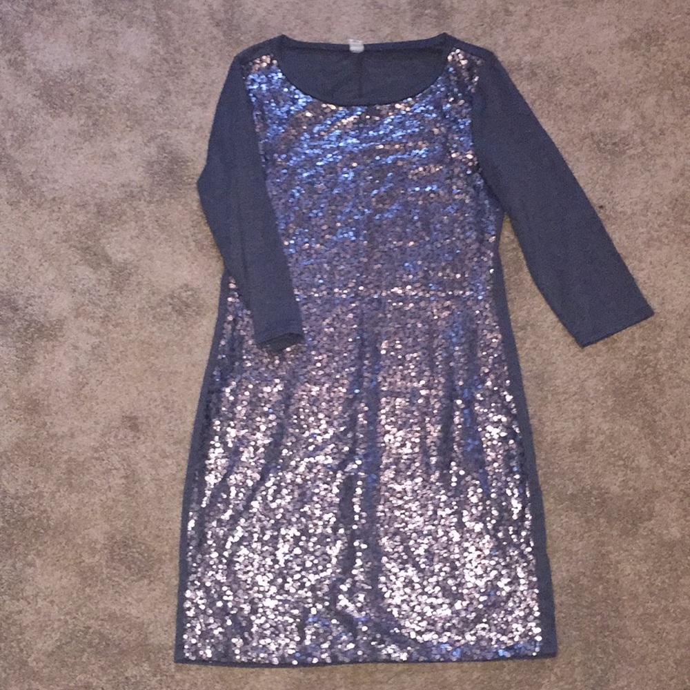 The perfect T-shirt dress for the new year.